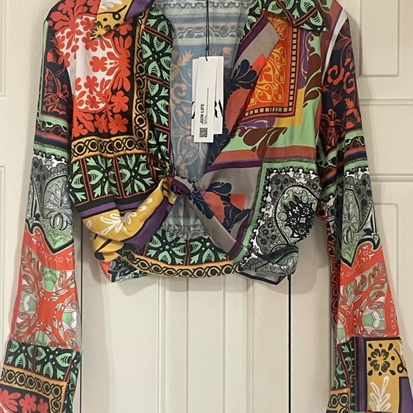 Zara Tops - Zara Red and Orange Crop Tie Front Blouse/ bandana top